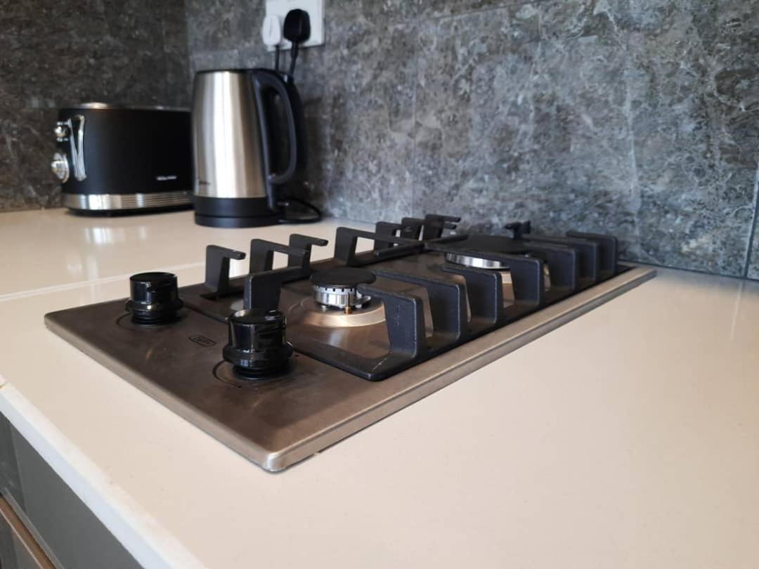 Instahomes By Tru - Garden Suites Blantyre Bagian luar foto