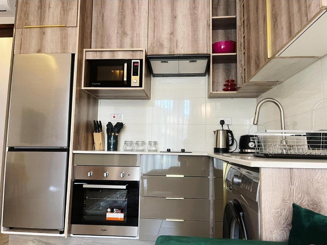 Instahomes By Tru - Garden Suites Blantyre Bagian luar foto